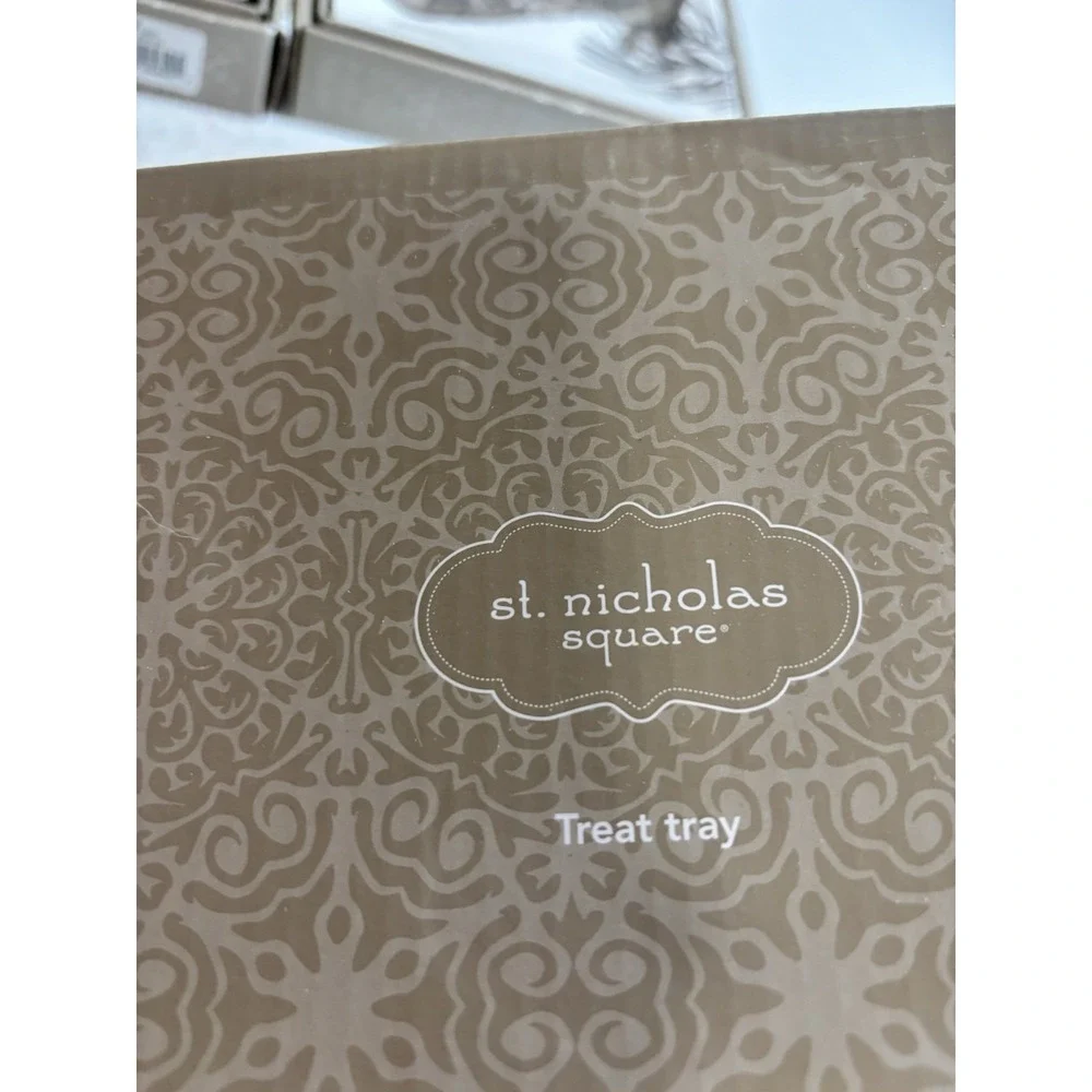 St. Nicholas Square JOY TO THE WORLD Snack Tray And 4 Snack Plates NIB